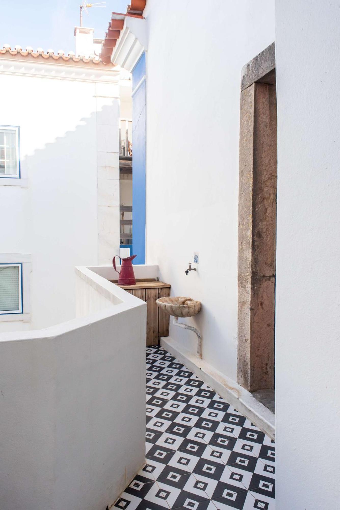 Central Ericeira Apartment With Lift Exterior photo